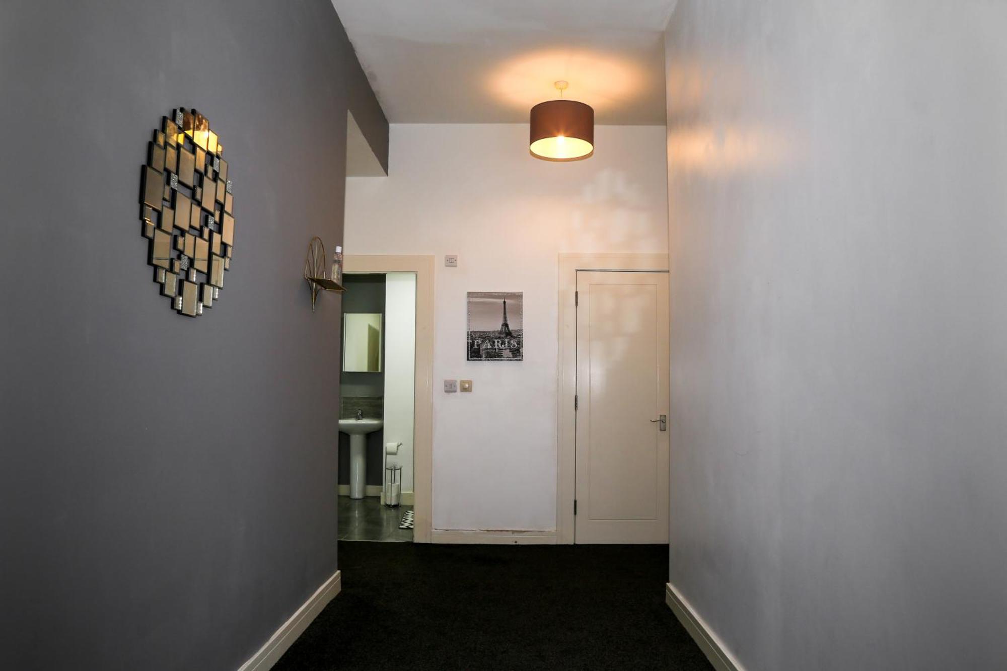Apartamento Luxurious & Lavish Salford Quays Free Parking Mánchester Exterior foto